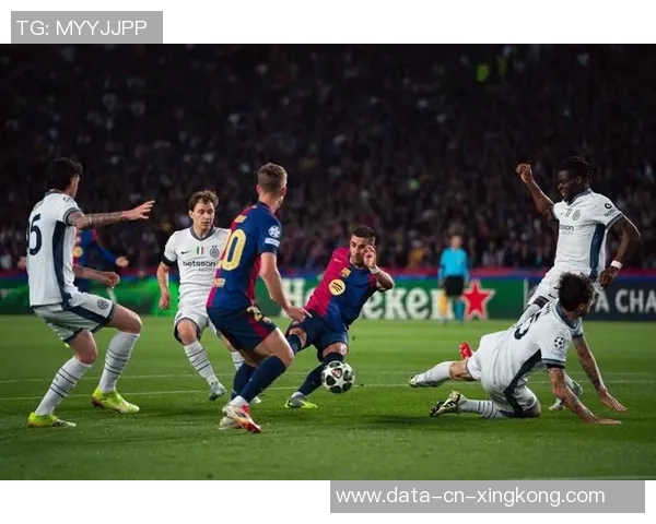 足球技艺的巅峰对决谁才是真正的球场之王